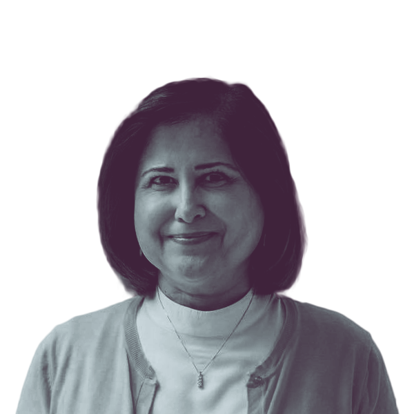 A black and white portrait of Ghazala Hashmi, Democratic candidate for Virginia Lieutenant Governor, smiling and looking into the camera.